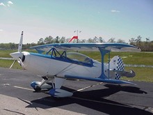 Nice looking Skybolt I saw on Barnstormers. Classy looking.