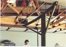 Cabane attached point on upper wing!